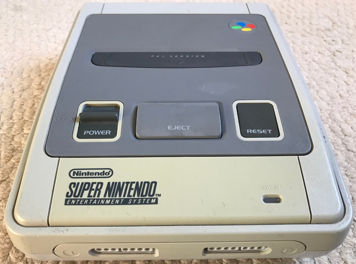 Super Nintendo Entertainment System - Original Case